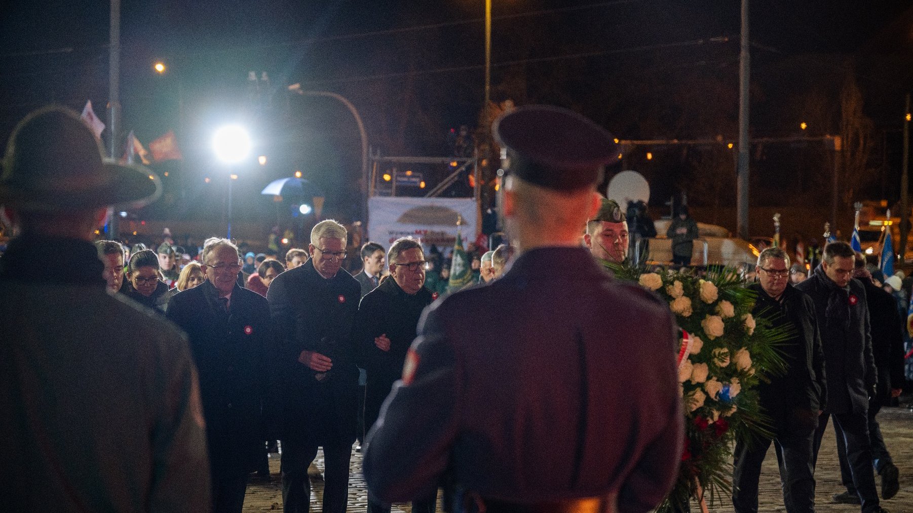 Galeria zdjęć przedstawia obchody Narodowego Dnia Zwycięskiego Powstania Wielkopolskiego w Poznaniu.