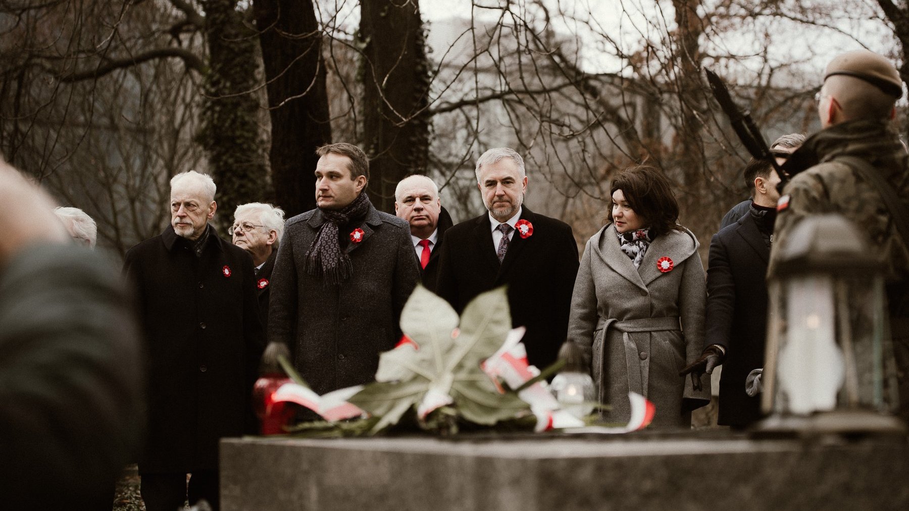 Galeria zdjęć przedstawia obchody Narodowego Dnia Zwycięskiego Powstania Wielkopolskiego w Poznaniu.