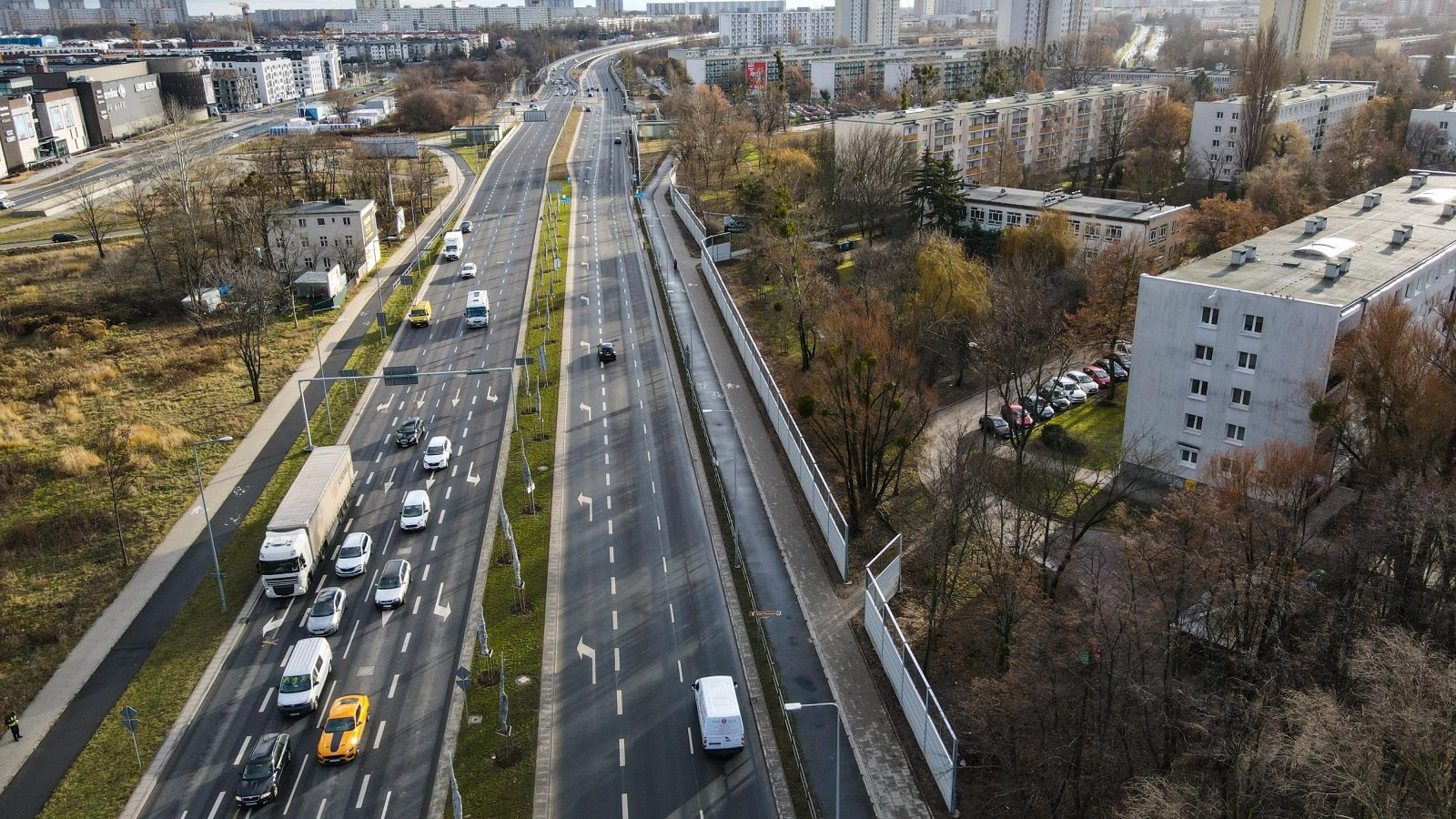 Galeria zdjęć ekranu akustycznego wzdłuż ul. Krzywoustego