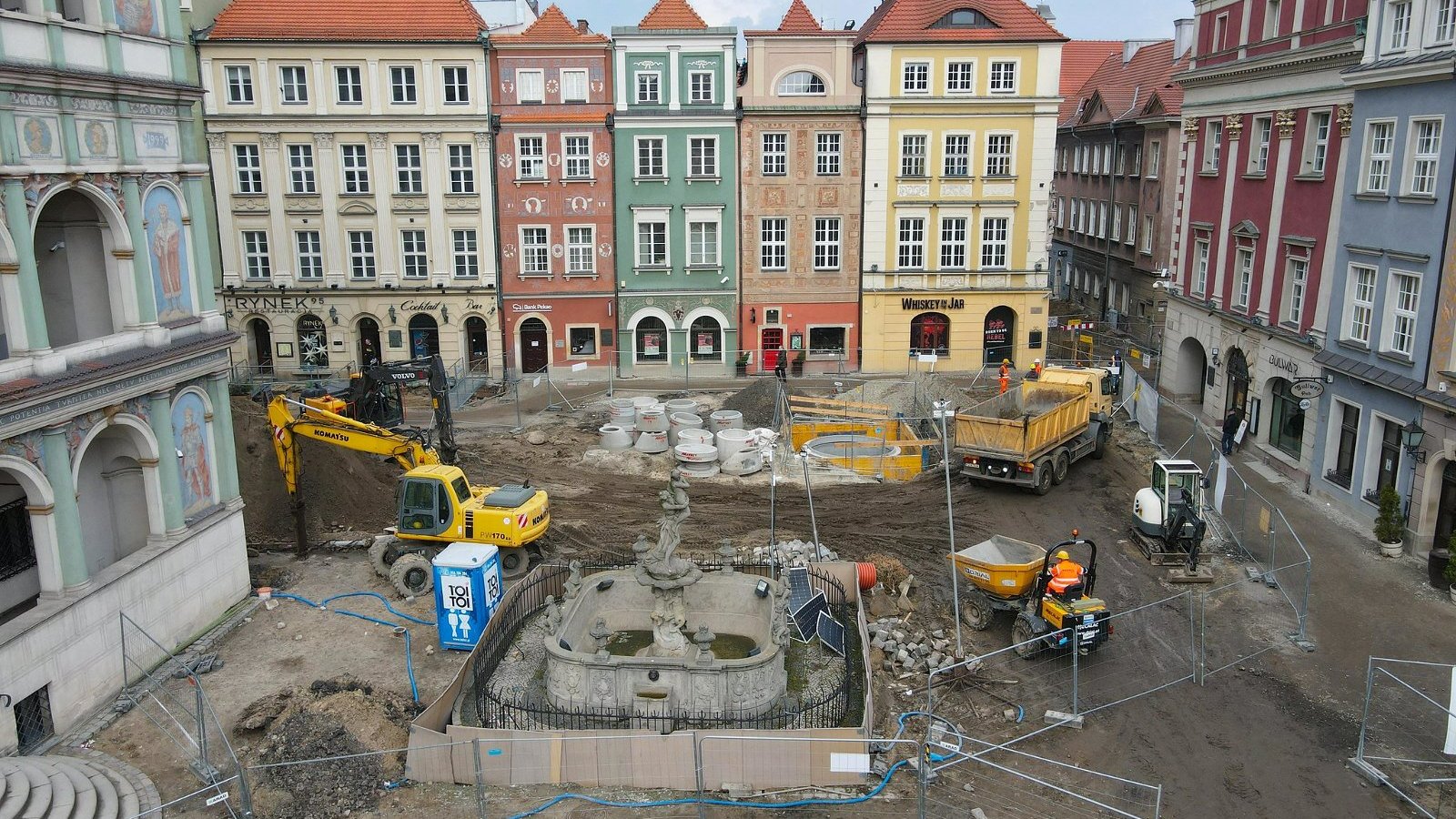 Na zdjęciu plac budowy widziany z lotu ptaka, Stary Rynek