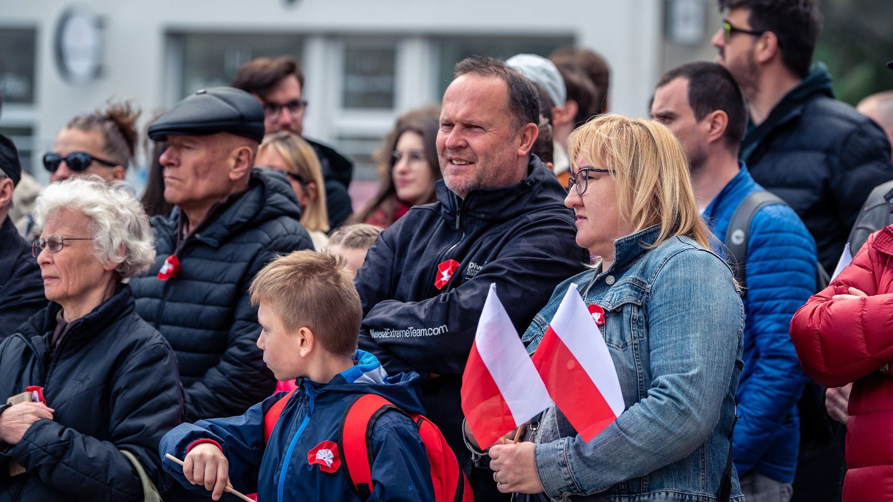 Galeria zdjęć przedstawia obchody Święta Konstytucji 3 Maja w Poznaniu.