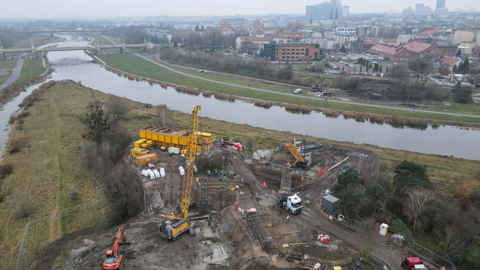 Galeria zdjęć z budowy mostów Berdychowskich