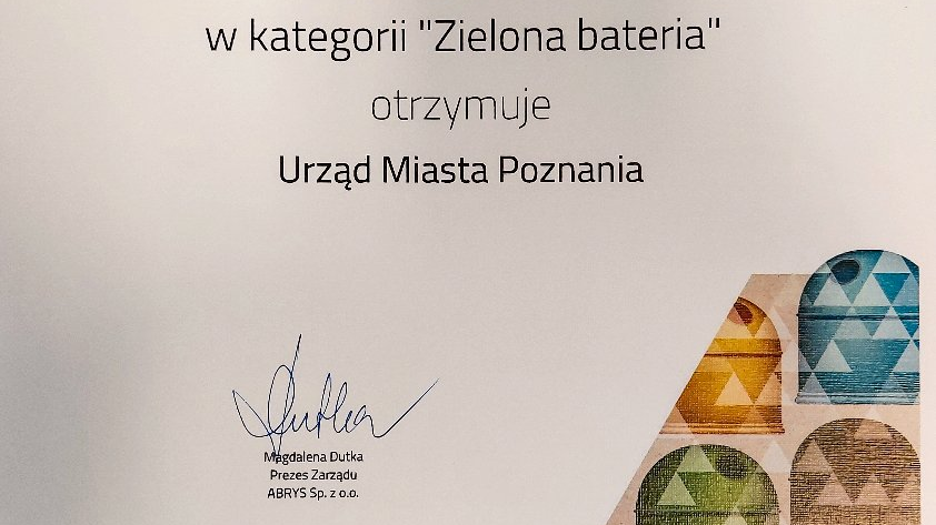 Zdjęcie przedstawia dyplom, który otrzymało Miasto Poznań