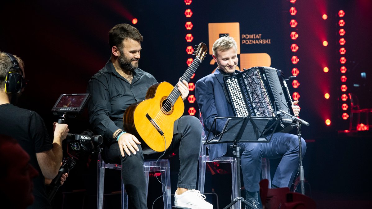 Galeria zdjęć przedstawia galę z okazji 25-lecia Powiatu Poznańskiego.