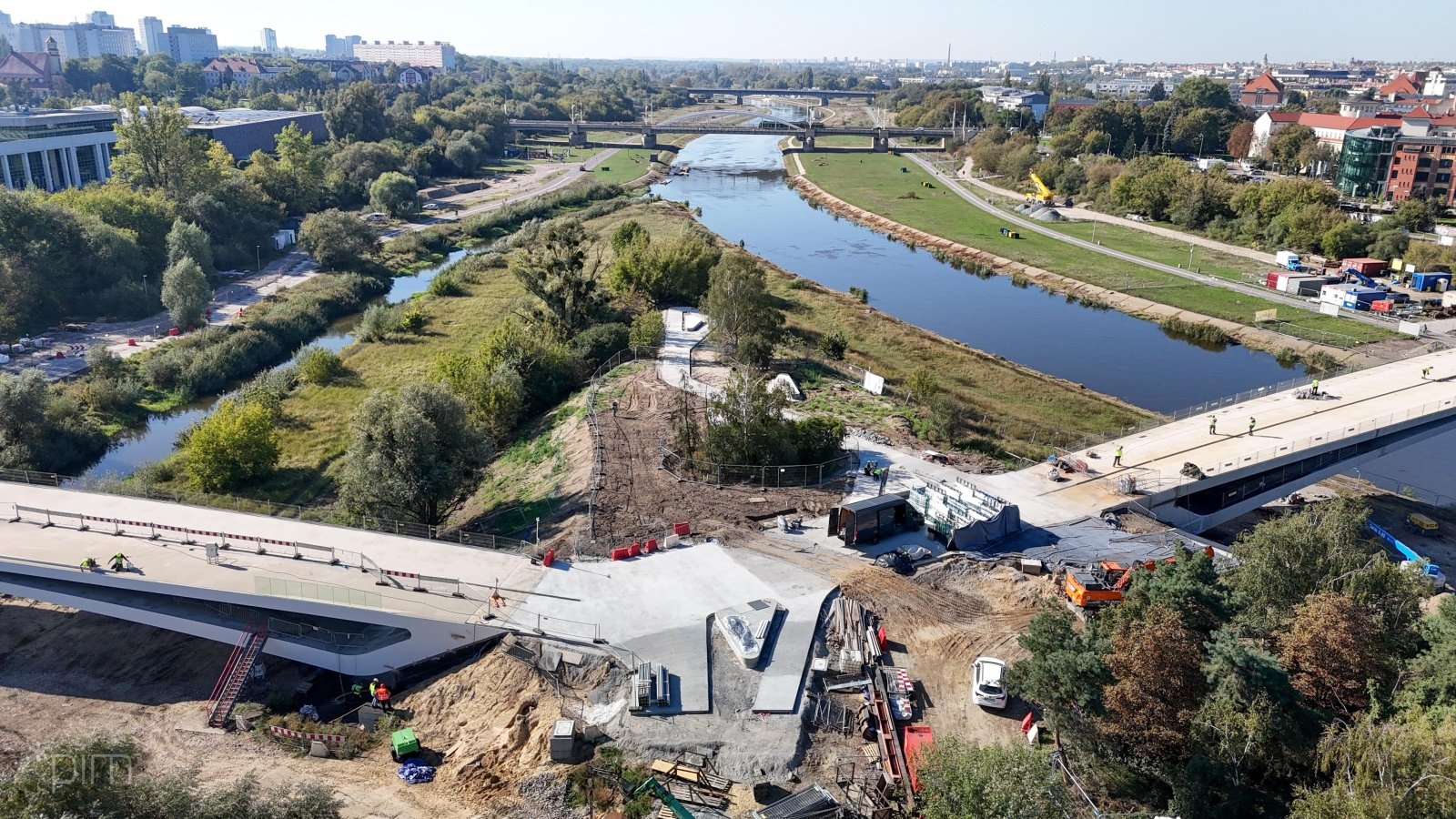 Galeria zdjęć z budowy mostów Berdychowskich