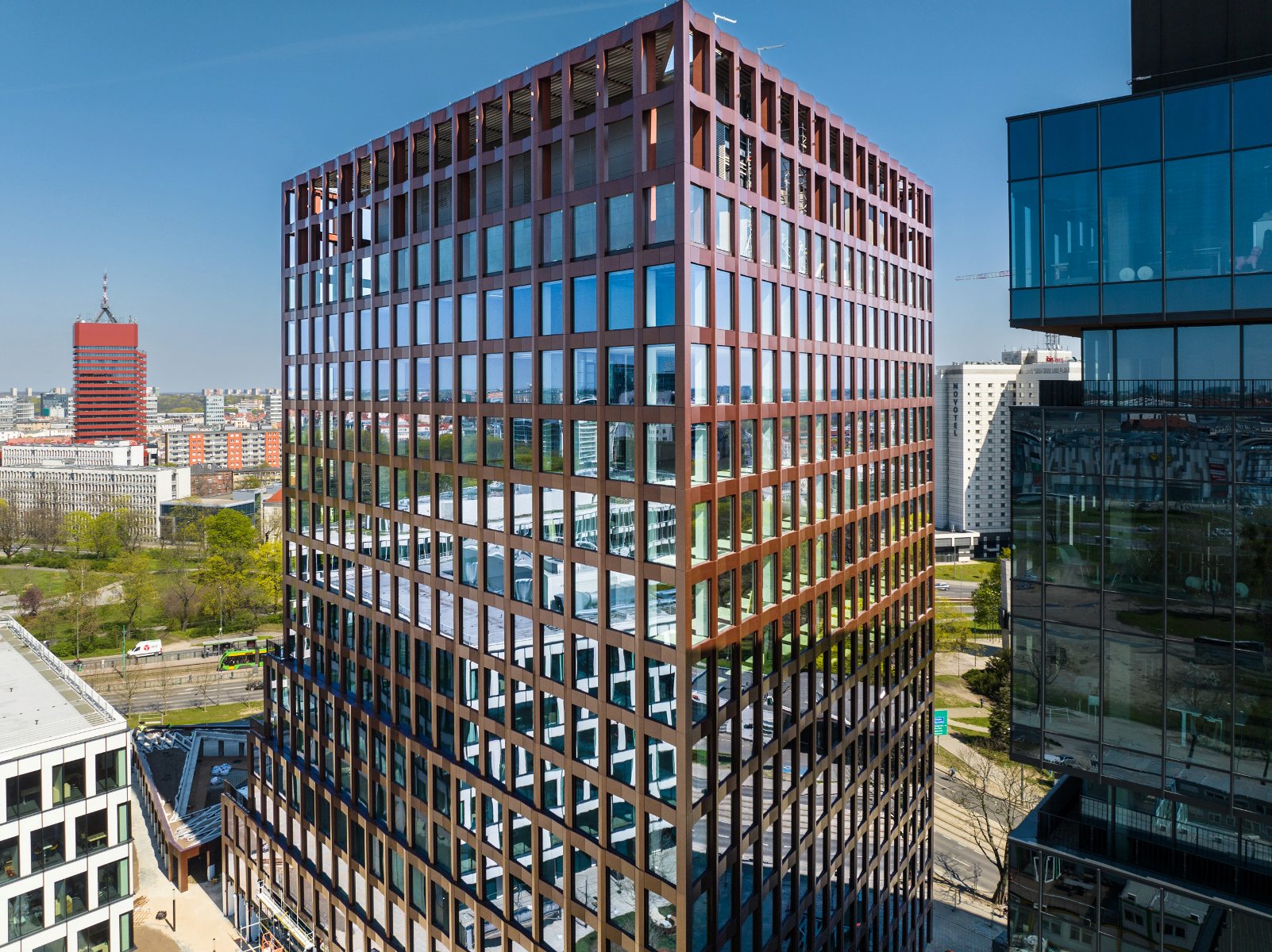 All skyscraper - grafika artykułu