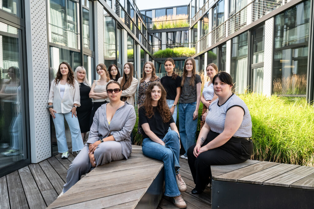 Success University - last edition Participants of the previous edition of the Success University sitting on the terrace of the City Hall building in Za Bramką Street