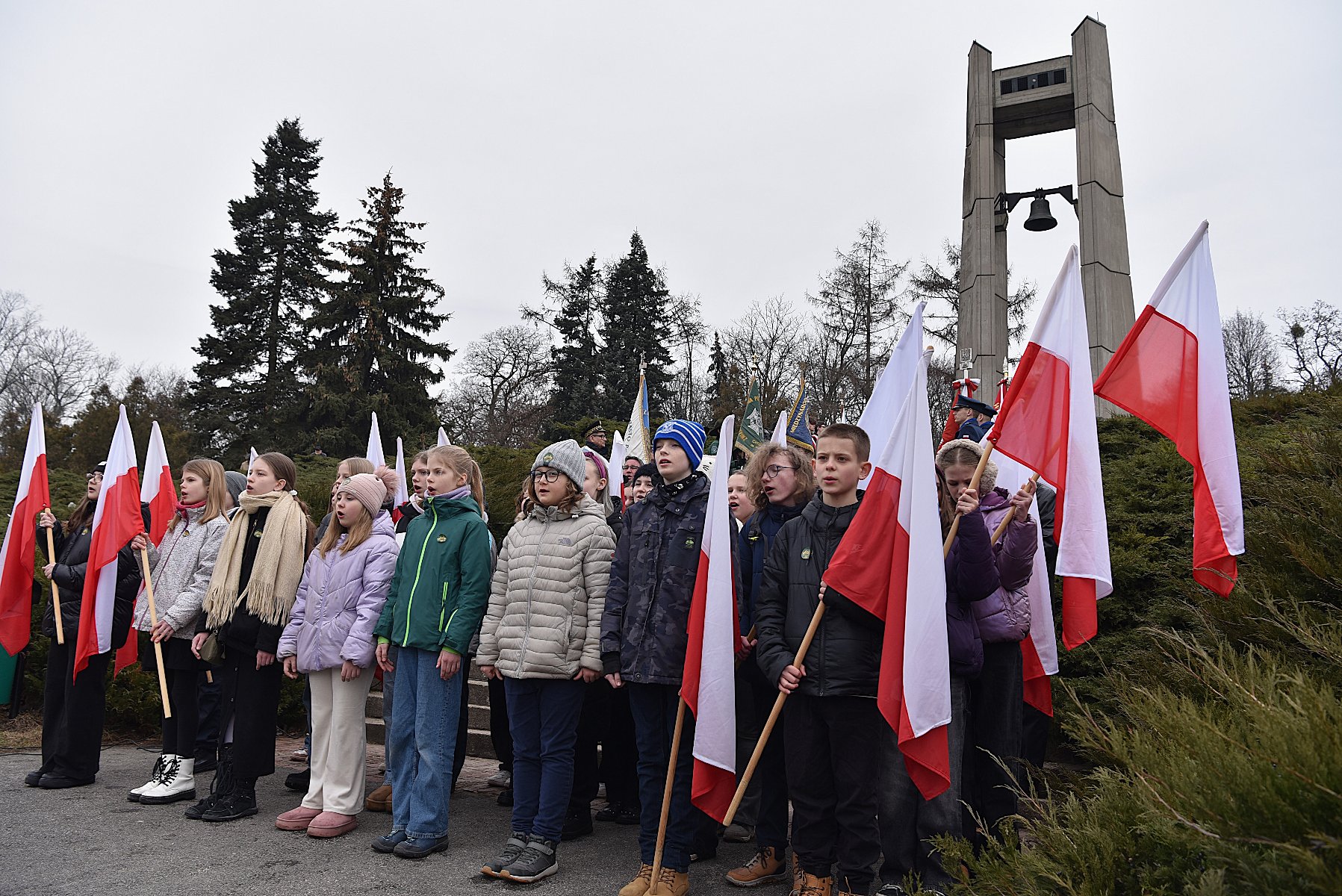 Galeria zdjęć z uroczystości z okazji 80. rocznicy zakończenia okupacji niemieckiej i walk o Poznań - grafika artykułu