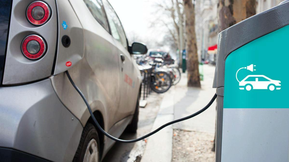 Powstaną punkty ładowania pojazdów elektrycznych - grafika artykułu