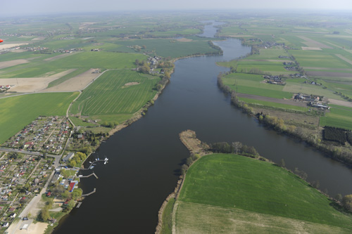 plaża nad Jeziorem Grzymisławskim