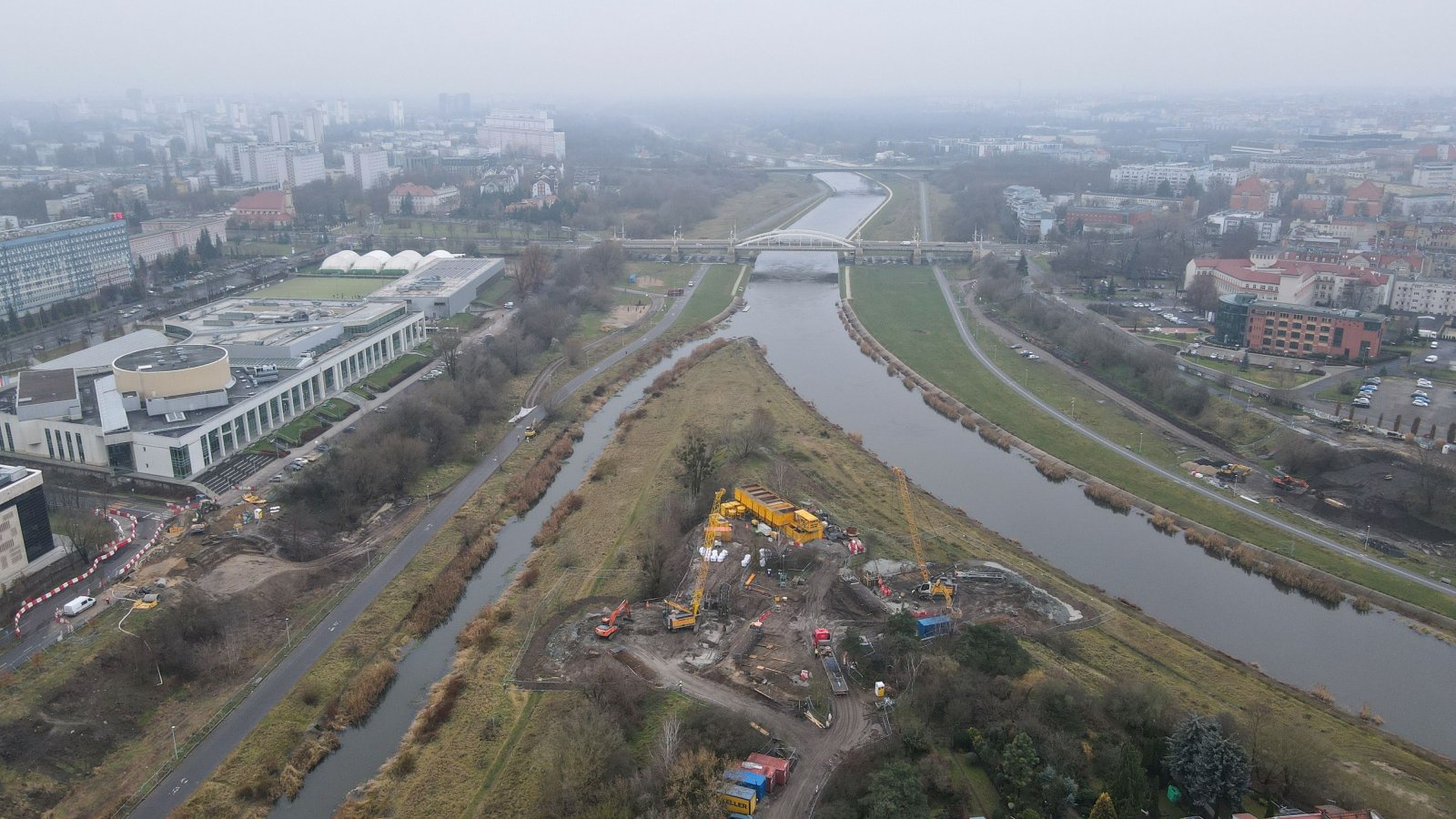 Galeria zdjęć z budowy mostów Berdychowskich