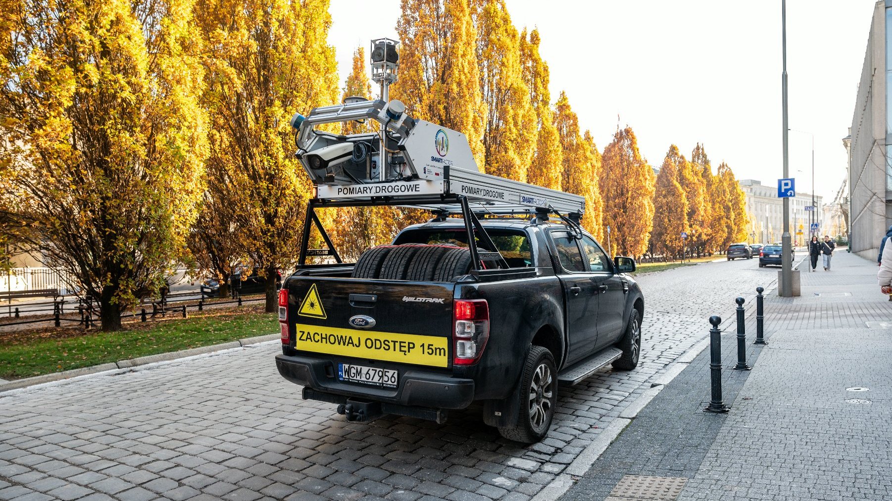 Specjalne auto skanowało reklamy w Poznaniu