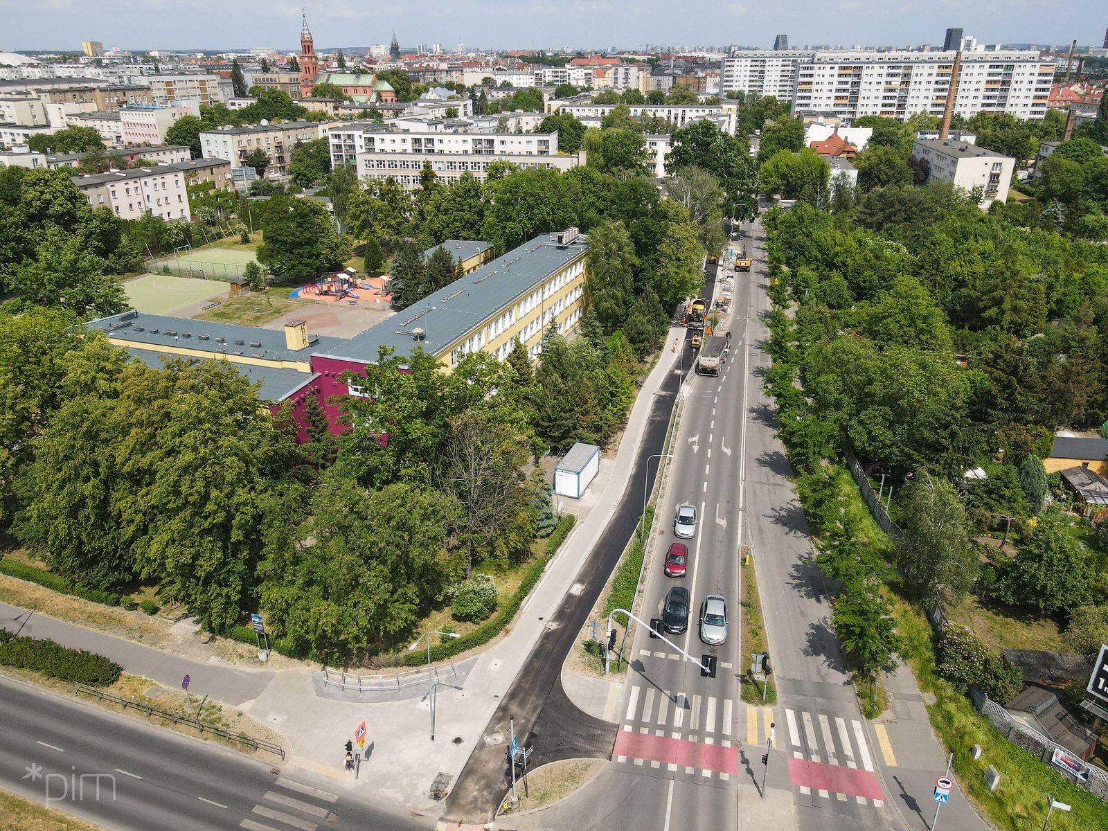 Galeria zdjęć z budowy drogi rowerowej przy ul. Dmowskiego - grafika artykułu
