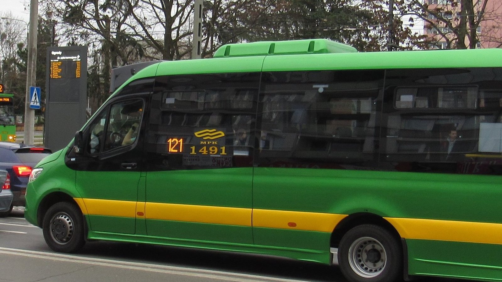 Miniautobus linii 121