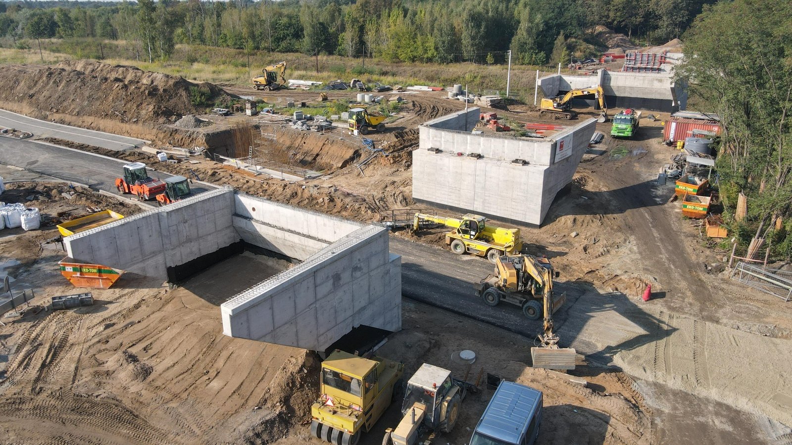 Galeria zdjęć z okolic ulic Lutyckiej i Golęcińskiej, gdzie powstają nowe wiadukty i przebudowywany jest układ drogowy