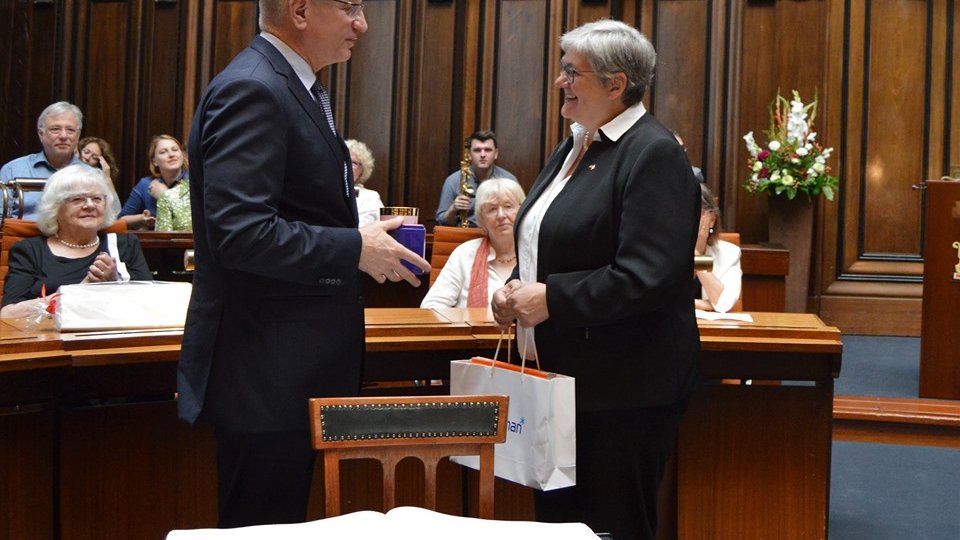 Jacek Jaśkowiak, prezydent Poznania i Sabine Tegtmeyer-Dette, pierwsza radna Hanoweru, podpisali "Memorandum kontynuacji dobrych stosunków"