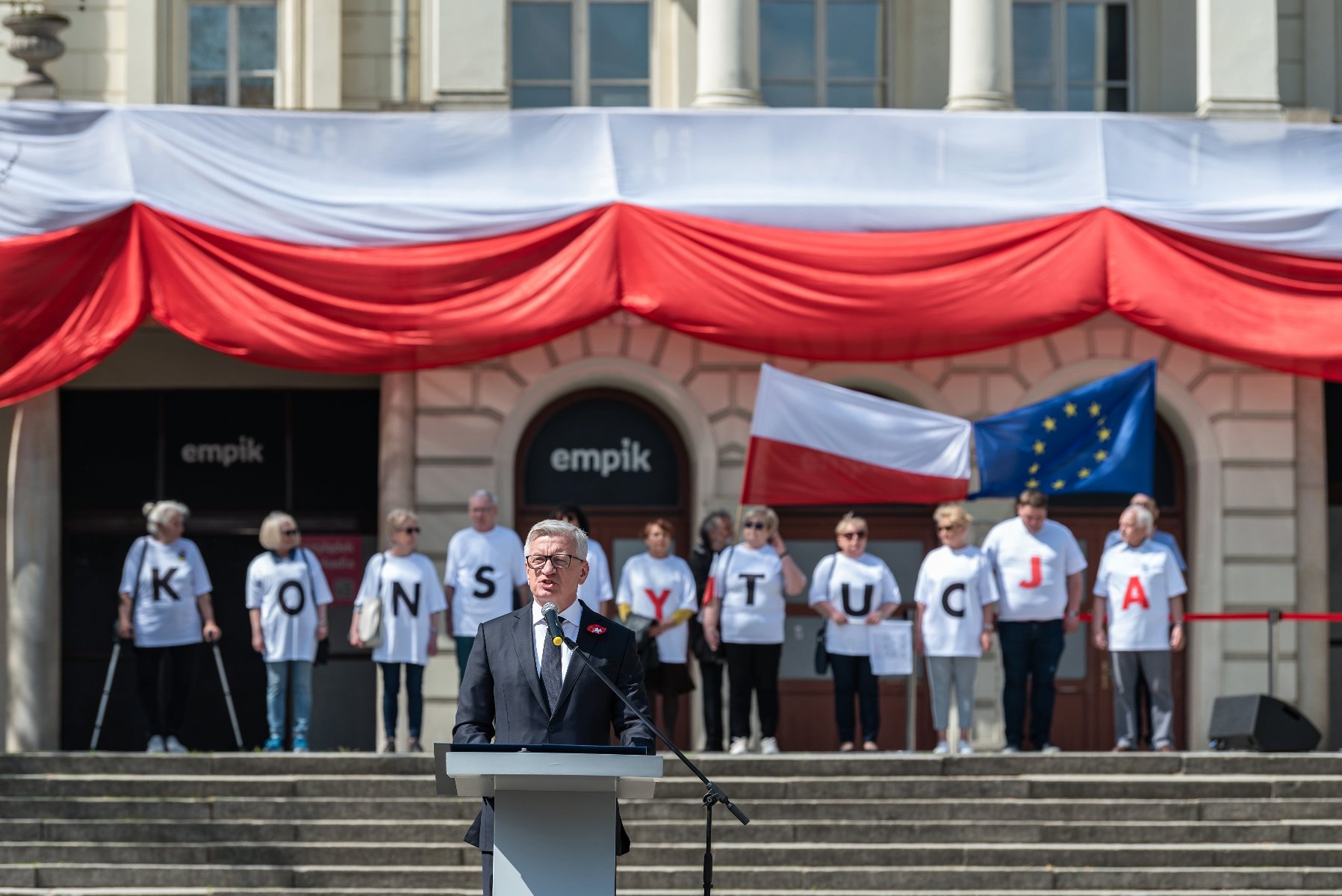 Jacek Jaśkowiak, prezydent Poznania. - grafika artykułu