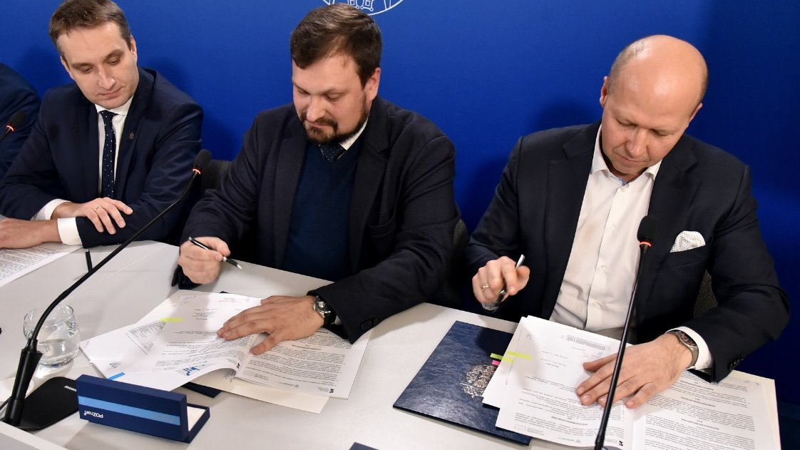 Centrum powstanie w gmachu Collegium Martineum UAM. Dzisiaj w Urzędzie Miasta Poznania podpisano umowę z wykonawcą.