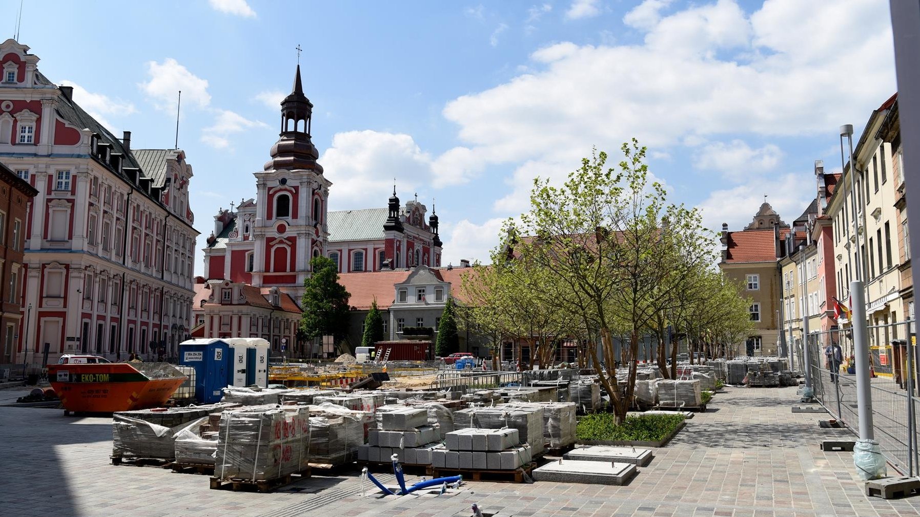 Całość prac na placu Kolegiackim zakończy się w tym roku