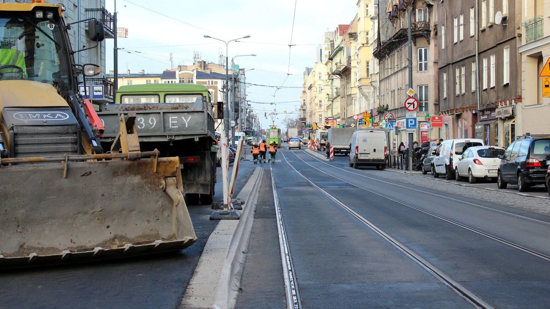 Galeria zdjęć z końca budowy przystanków wiedeńskich przy ul. Dąbrowskiego