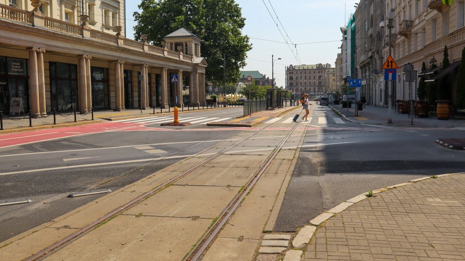 Widok na plac Wolności od strony ul. Ratajczaka