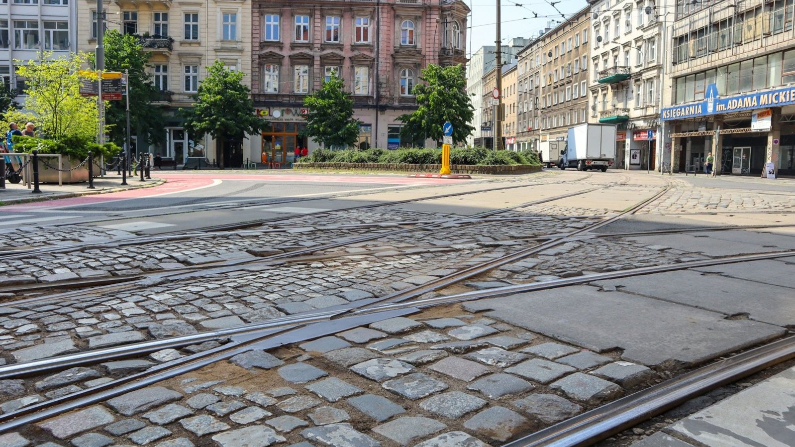 Widok na tzw. plac Gwarny czyli skrzyżowanie ulic: 27 Grudnia, Gwarnej, Fredry i Mielżyńskiego