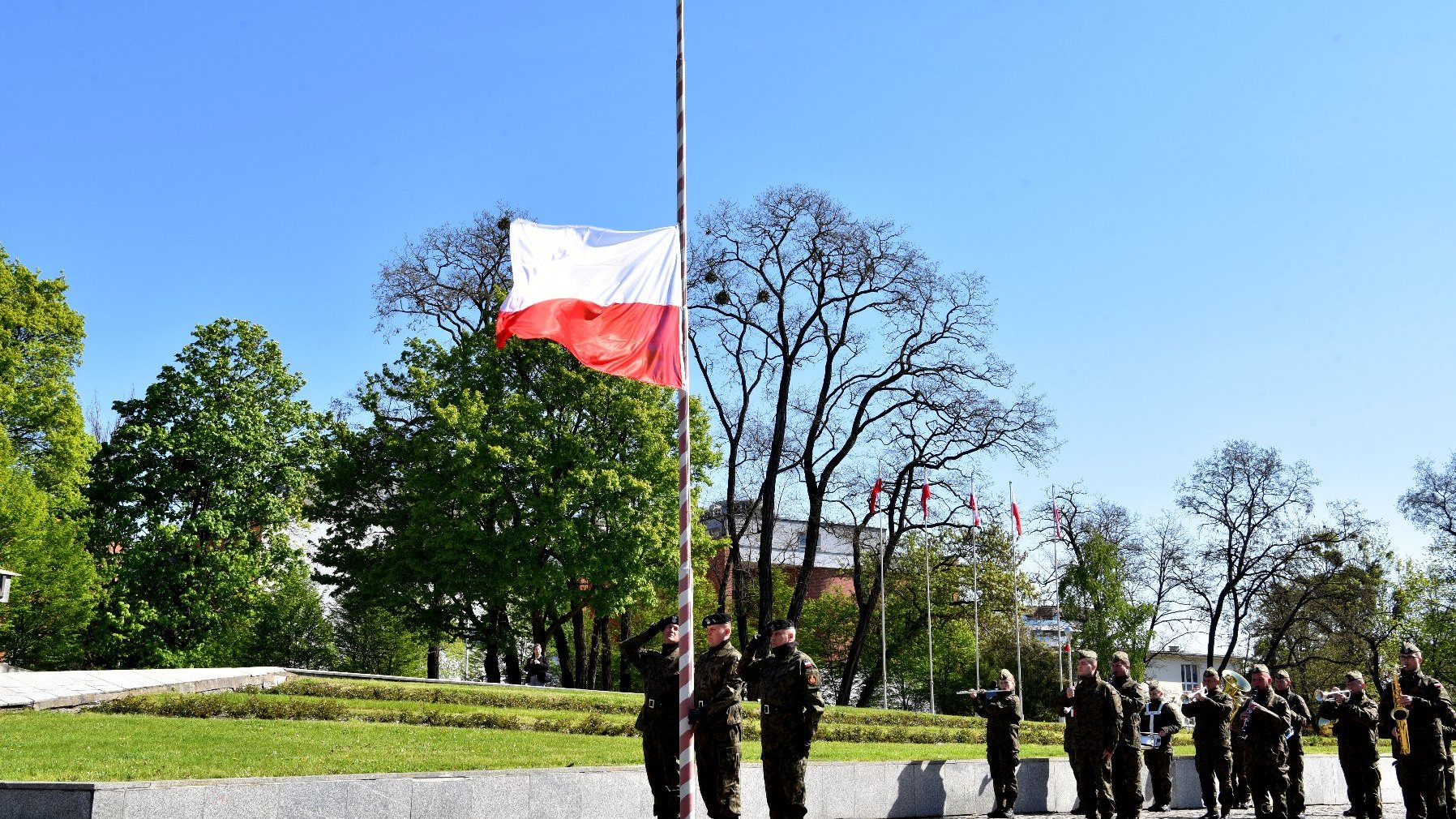 Galeria zdjęć z uroczystości upamiętnienia zakończenia wojny