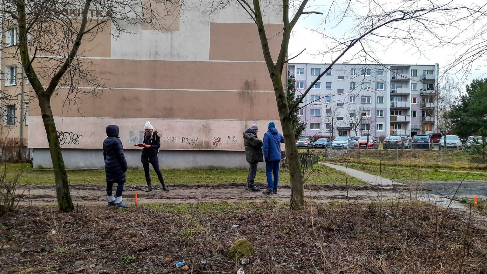 Galeria zdjęć pokazująca jak obecnie wygląda teren, gdzie ma powstać park