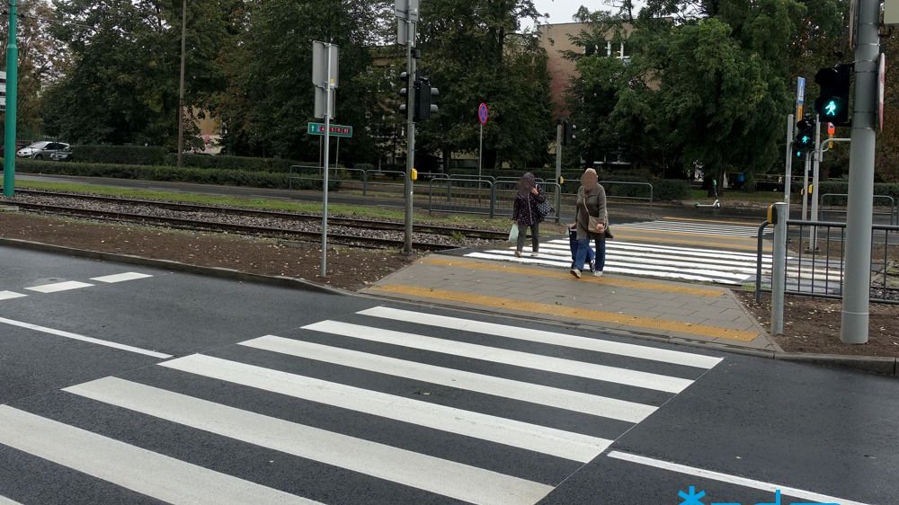 Przejście dla pieszych przez ul. Hetmańską