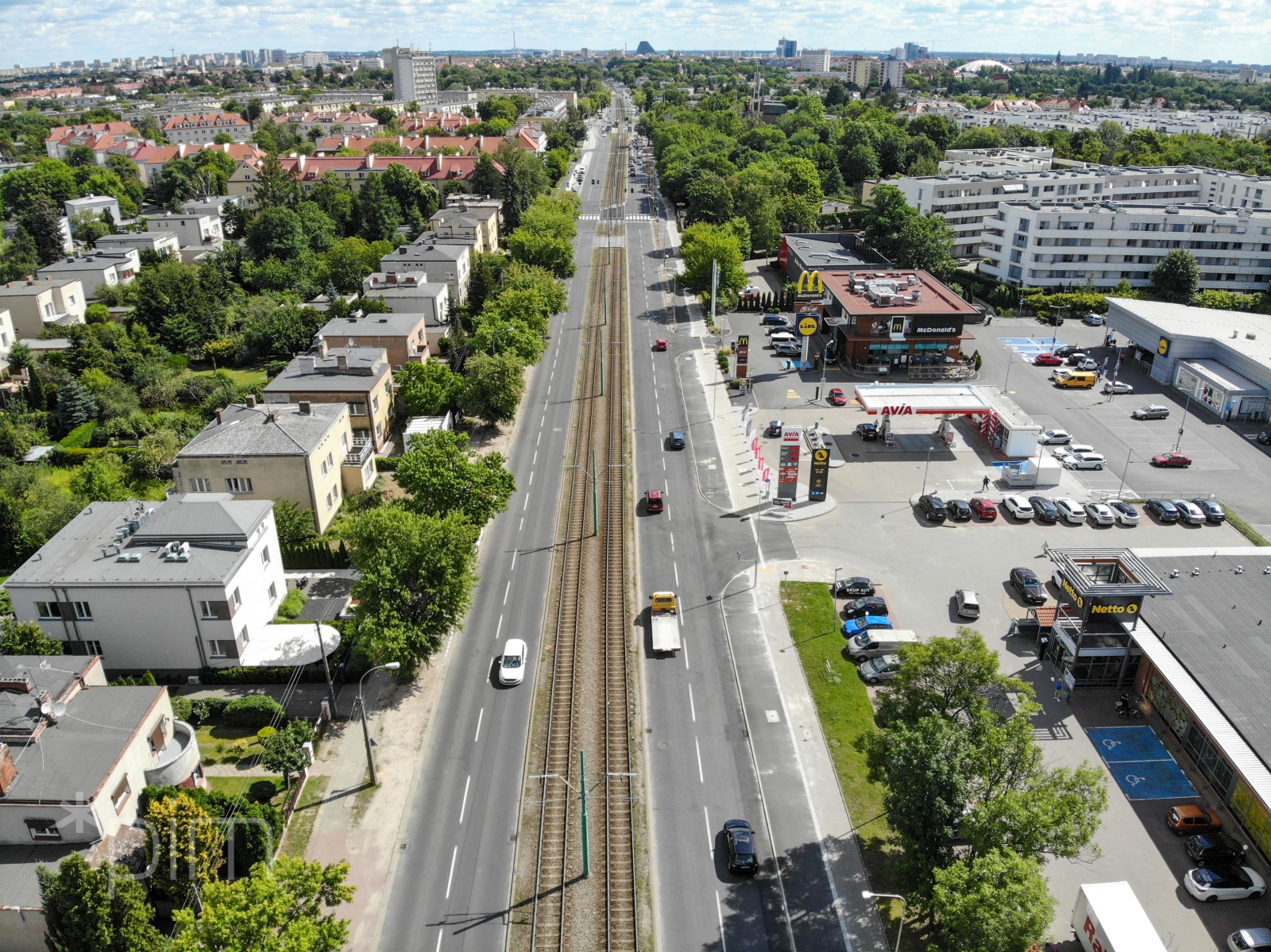 Widok z lotu ptaka na ul. Grunwaldzką - grafika artykułu