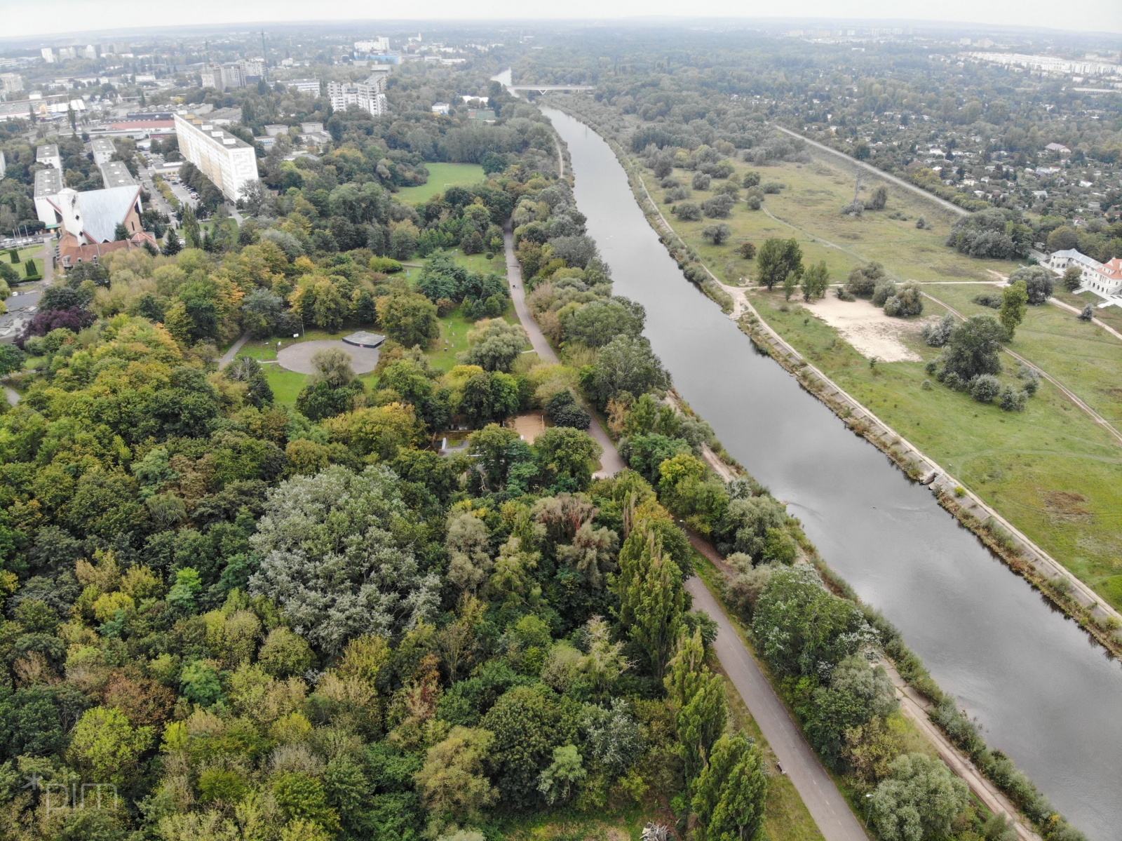 Widok z lotu ptaka na dolinę Warty i Wartostradę - grafika artykułu