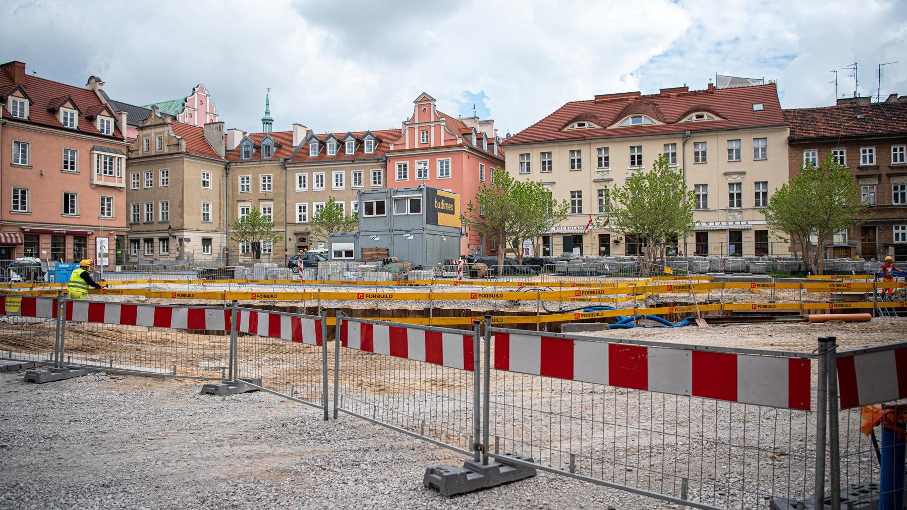 Galeria zdjęć z placu Kolegiackiego