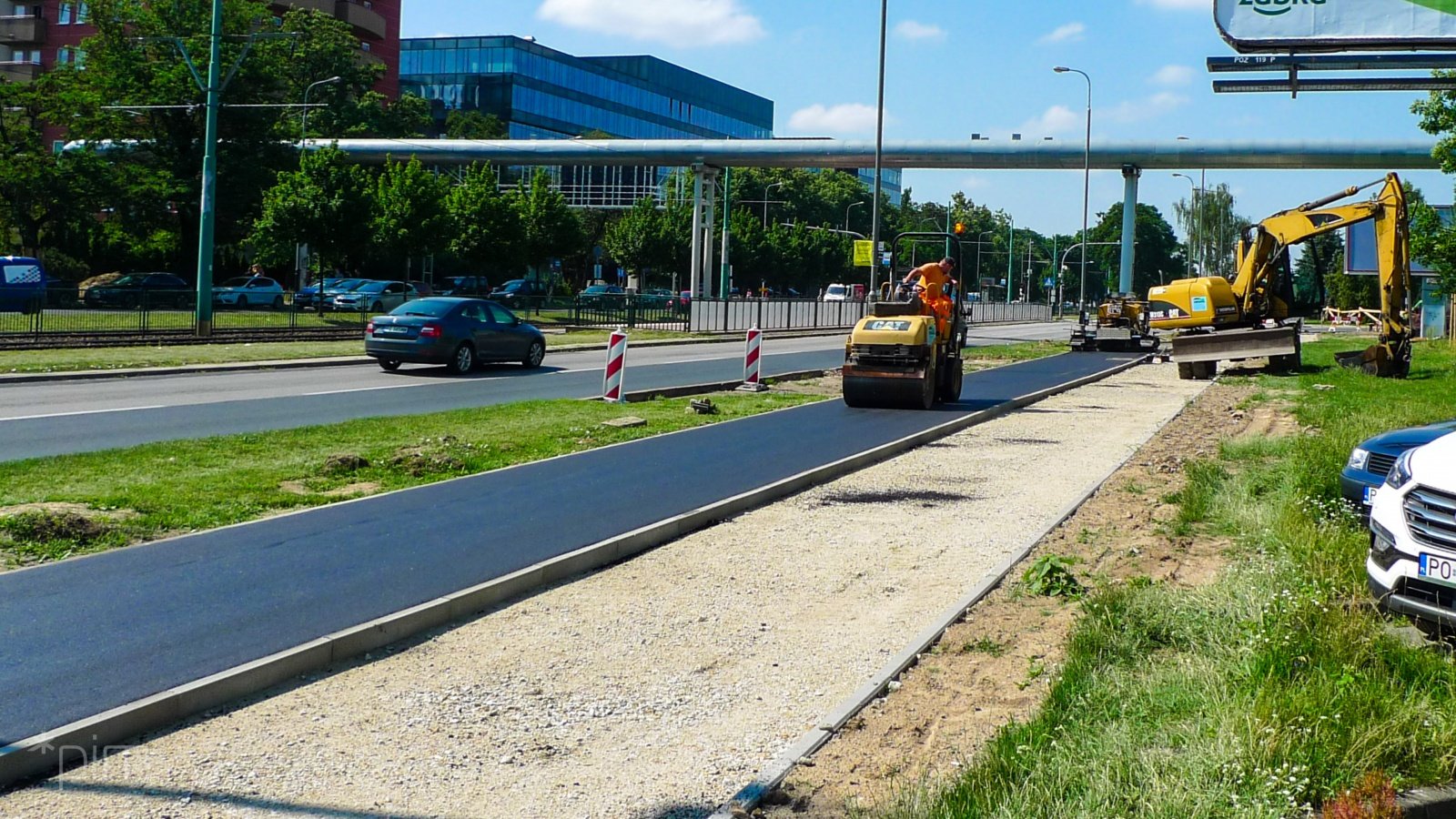 Galeria zdjęć z postępu prac przy budowie dróg rowerowych przy ul. Grunwaldzkiej