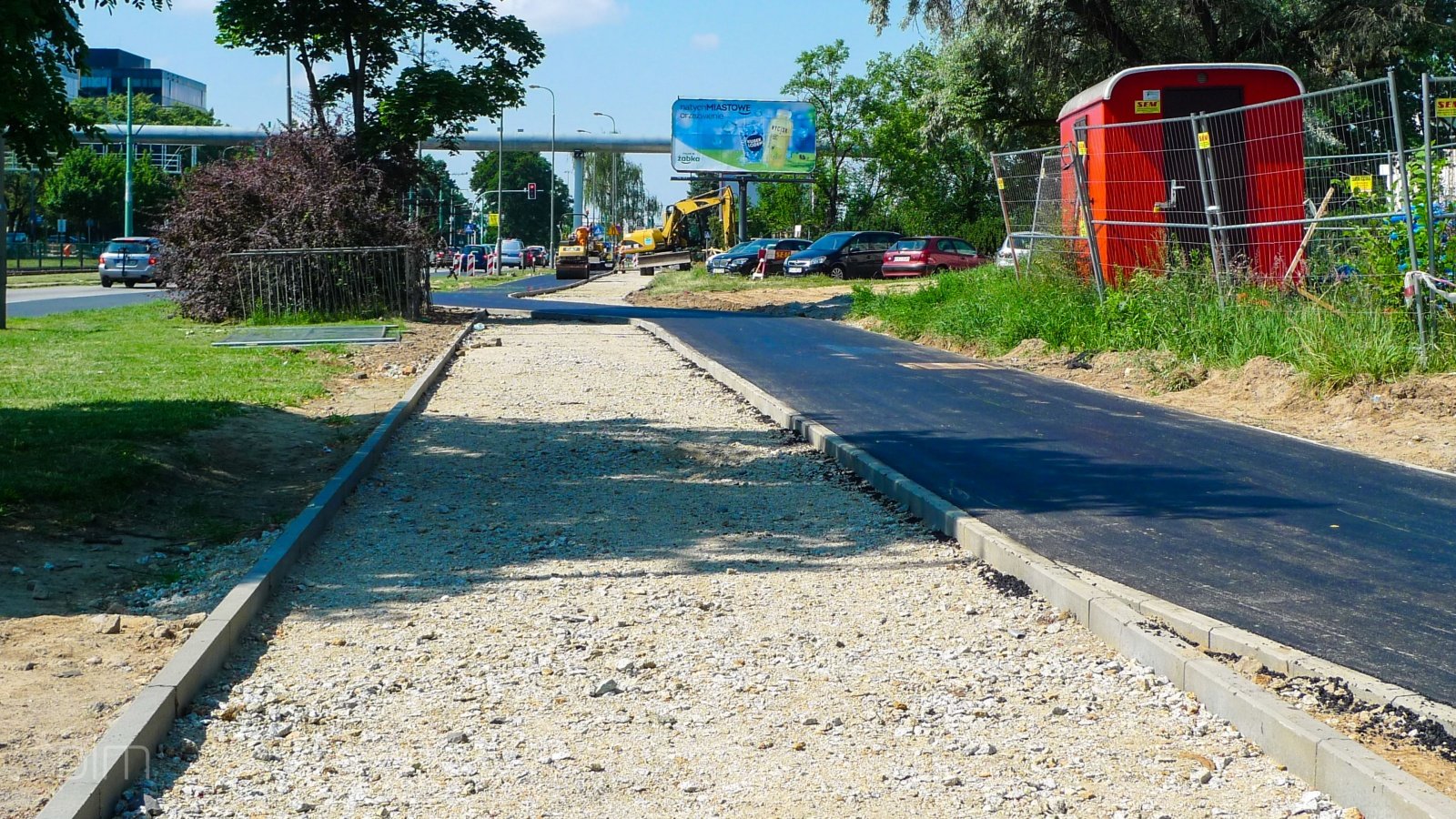 Galeria zdjęć z postępu prac przy budowie dróg rowerowych przy ul. Grunwaldzkiej