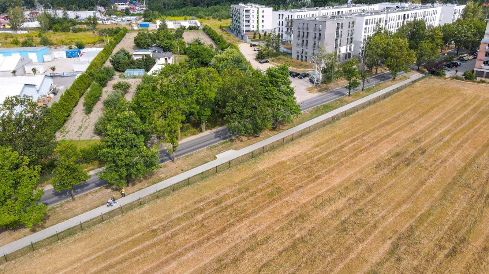 Galeria zdjęć przedstawia prace budowlane na ul. Mateckiego i Morasko.