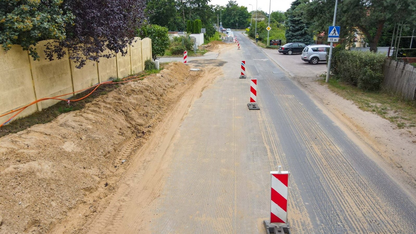 Galeria zdjęć przedstawia prace budowlane na ul. Mateckiego i Morasko.