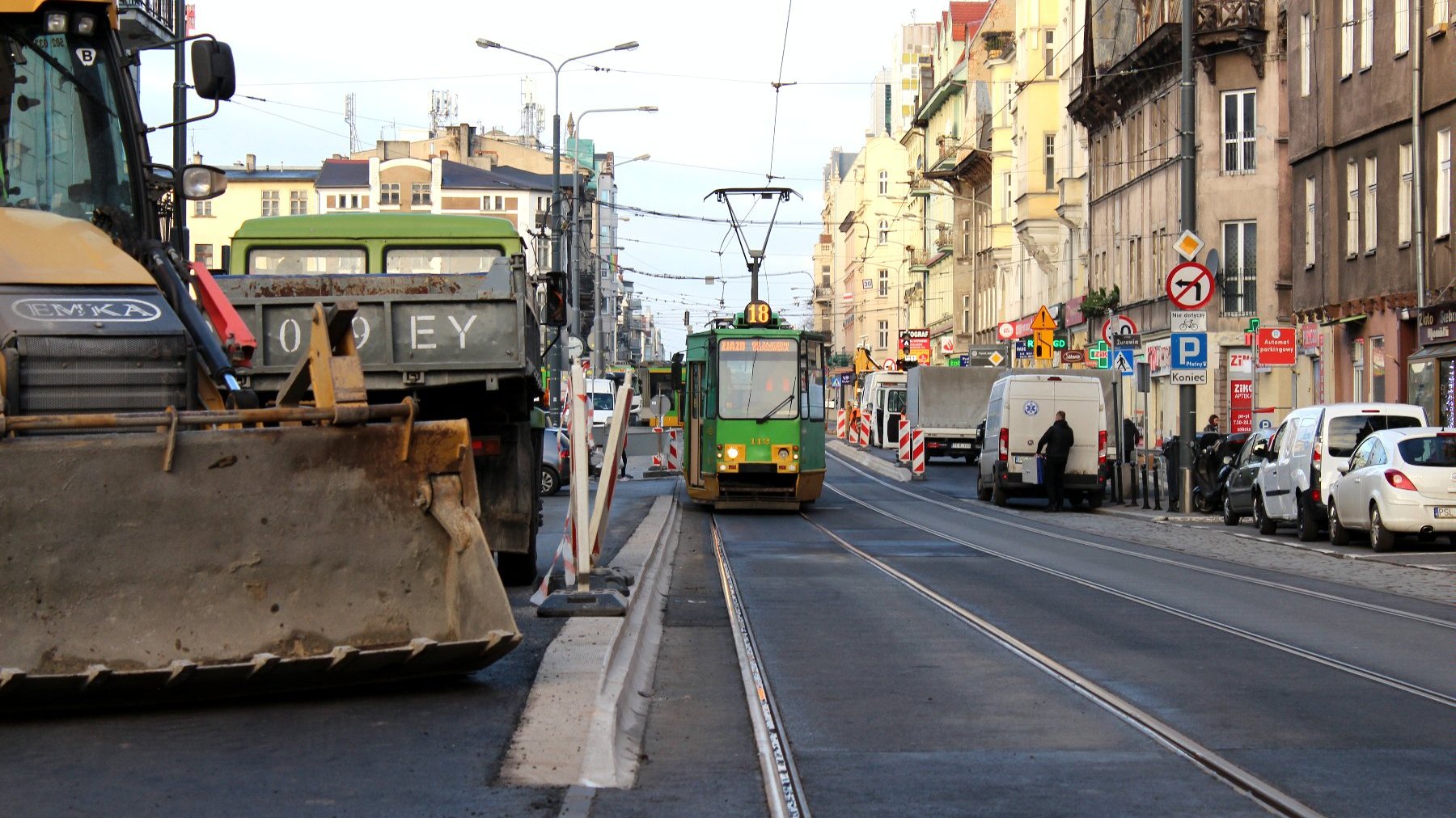 Galeria zdjęć z końca budowy przystanków wiedeńskich przy ul. Dąbrowskiego