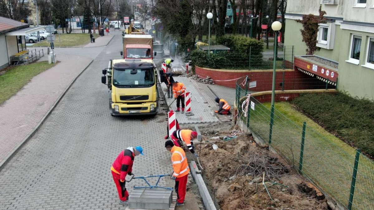 Galeria zdjęć z budowy chodnika przy ul. Bolka