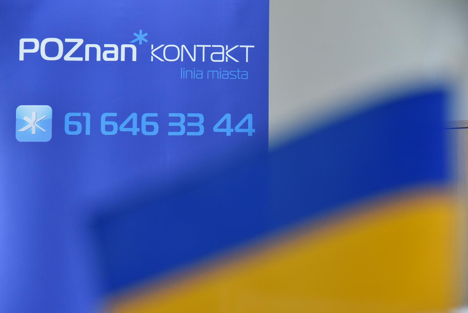 Numer telefonu do Poznań kontakt i flaga ukraińska - grafika artykułu