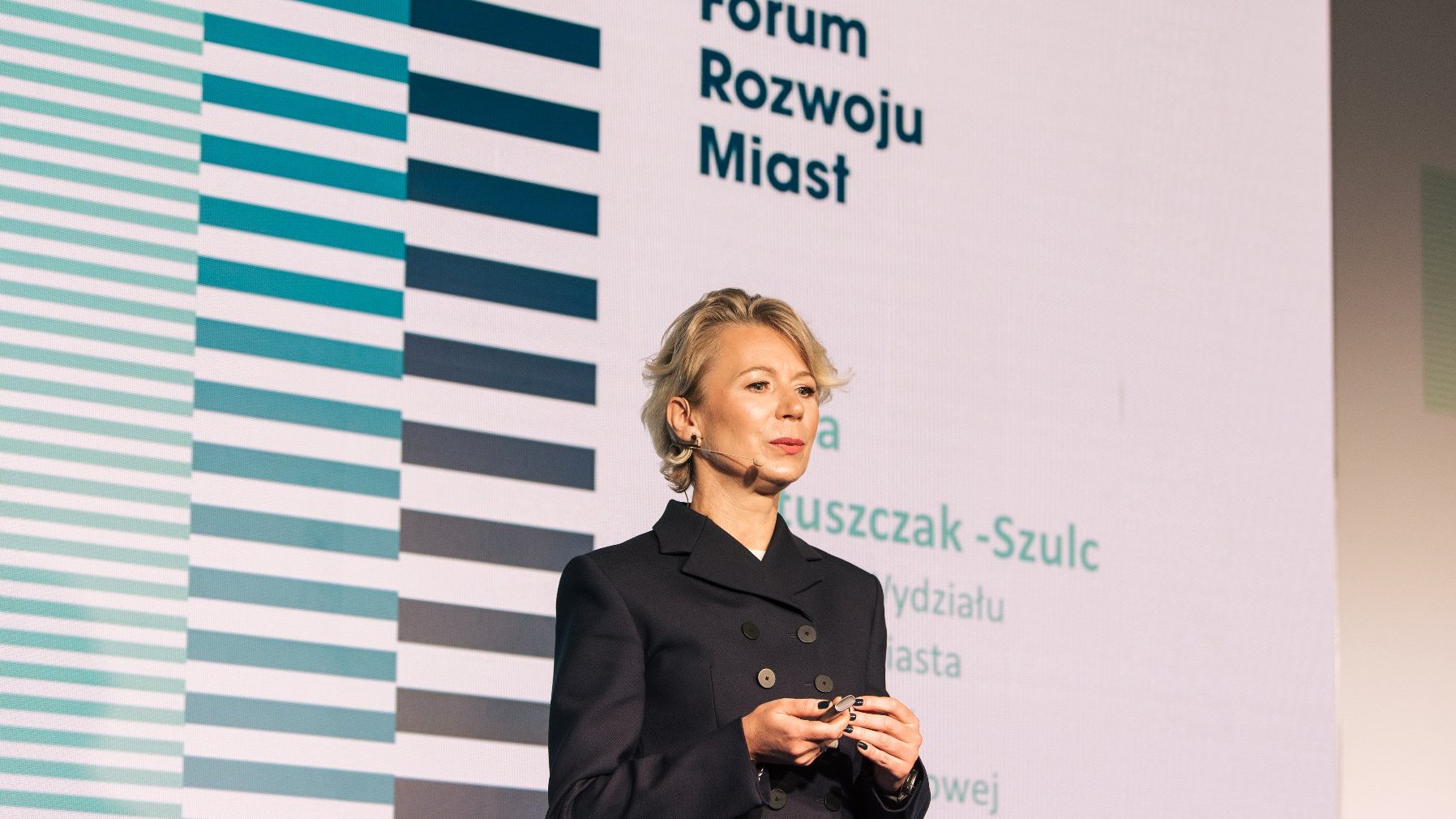 Na zdjęciu Iwona Matuszczak-Szulc podczas wystąpienia na Forum Rozwoju Miast