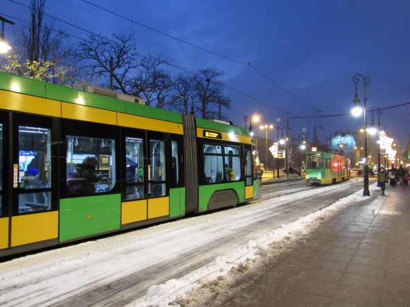 Tramwaje w zaśnieżonym Poznaniu - grafika artykułu