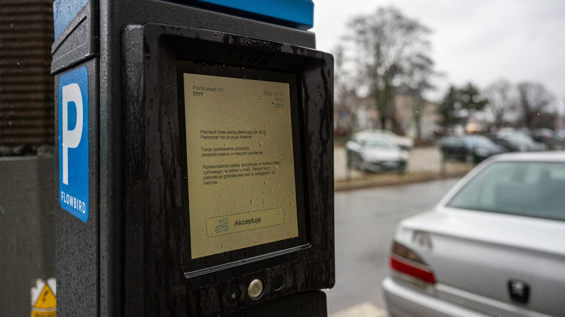 Galeria zdjęć parkomatu przy Dworcu Zachodnim