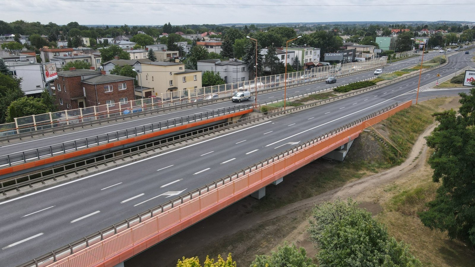 Widok na wiadukt Kosynierów Górczyńskich z lotu ptaka