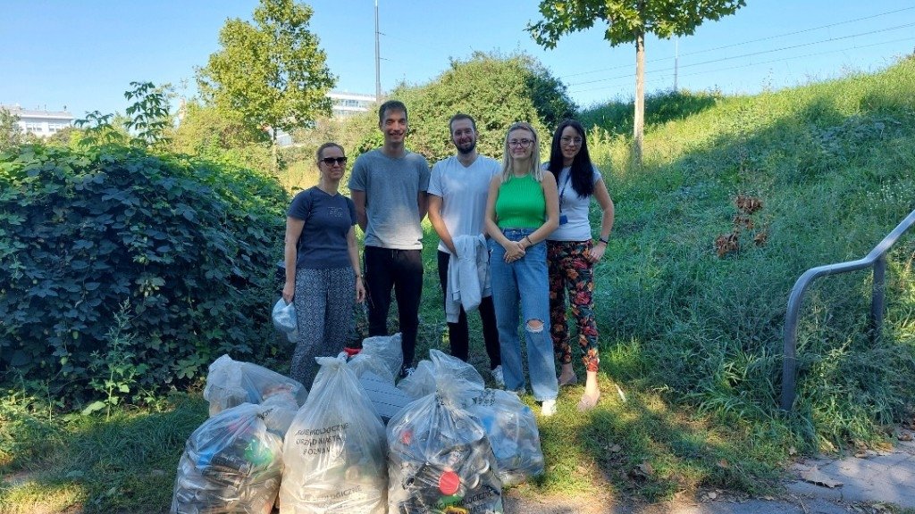 Galeria zdjęć ze sprzątania terenów Warty