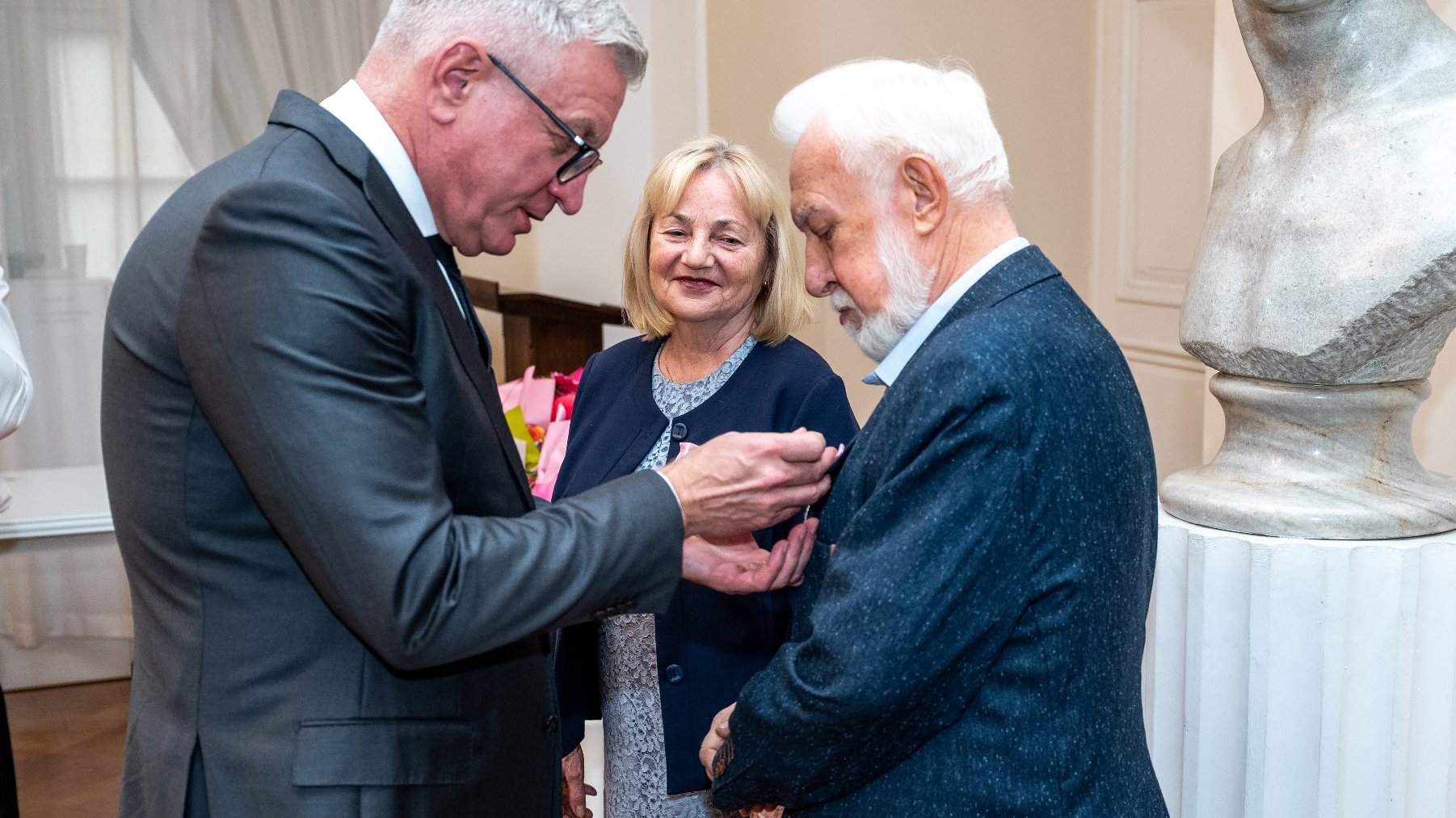 Galeria zdjęć z uroczystości wręczenia medali