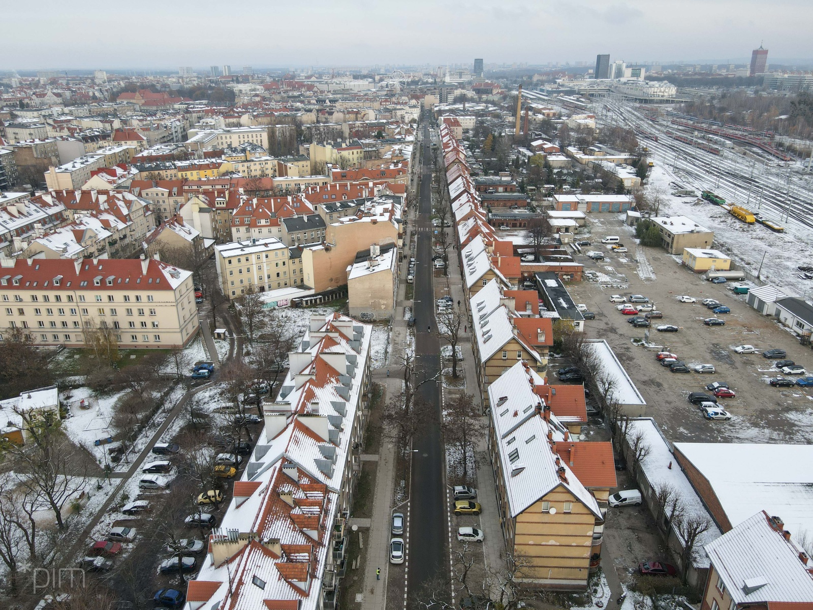 Ulica Kolejowa z lotu ptaka - grafika artykułu