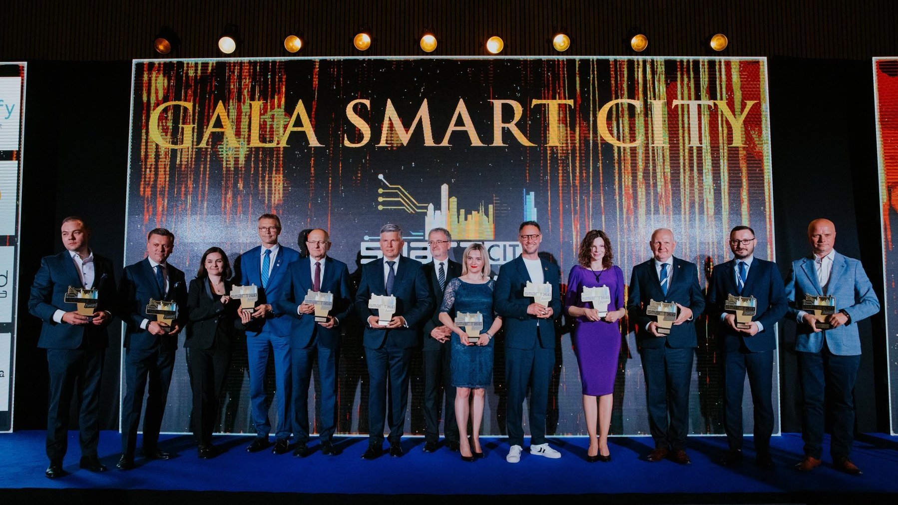Galeria zdjęć przedstawia galę rozdania nagród "Smart City Awards".