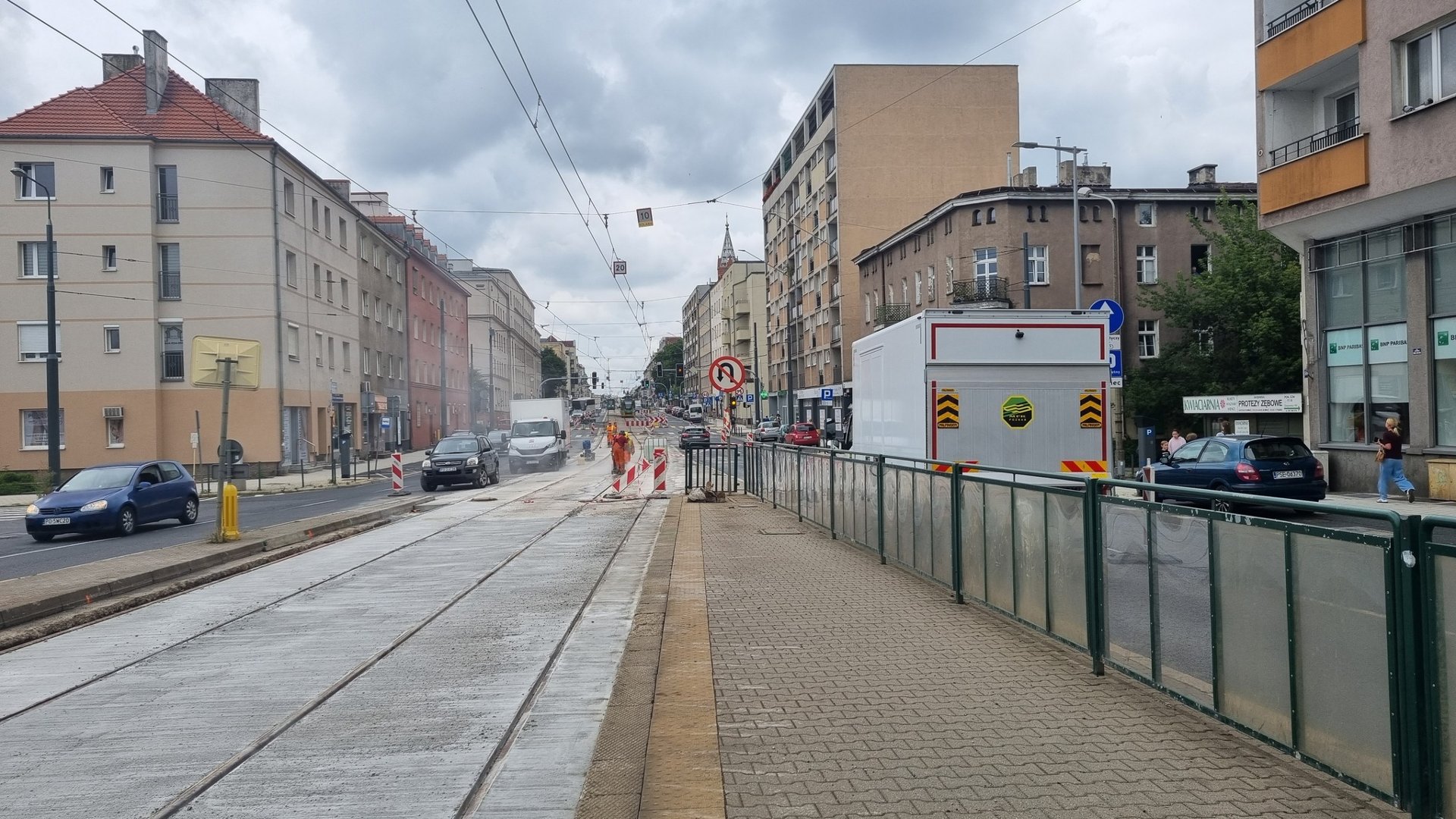 W związku z przygotowaniami do otwarcia ul. Głogowskiej 30 i 31 lipca trasę zmienią tramwaje linii nr 11 fot. ZTM Widok na remontowany fragment torowiska przy ul. Głogowskiej