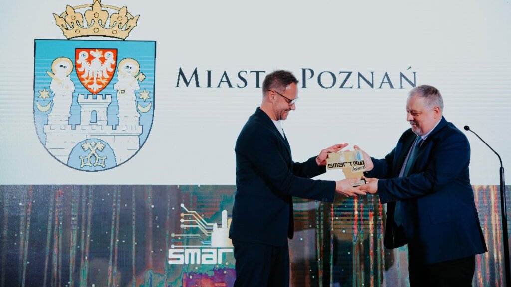 Galeria zdjęć przedstawia galę rozdania nagród "Smart City Awards".