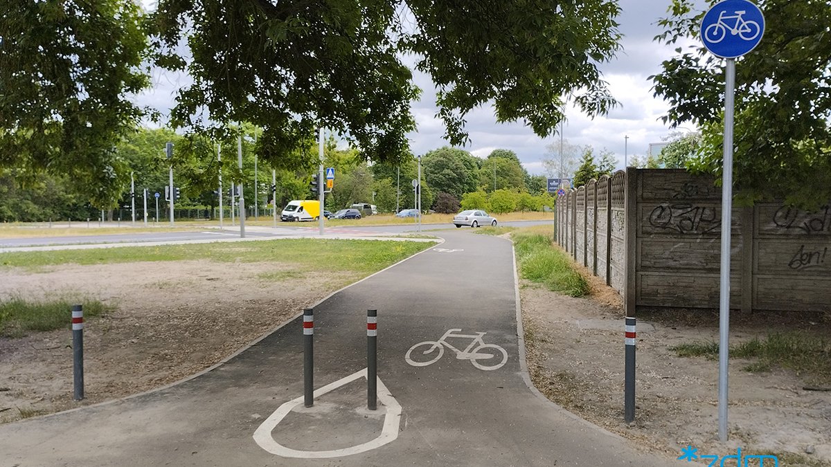 Galeria zdjęć nowego przejścia i przejazdu przez ul. Hetmańską